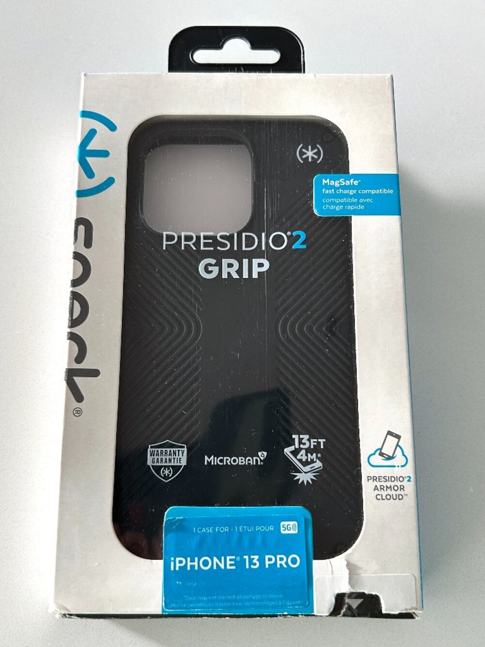 Speck Presidio2 grip iPhone 13 Pro Phone Case